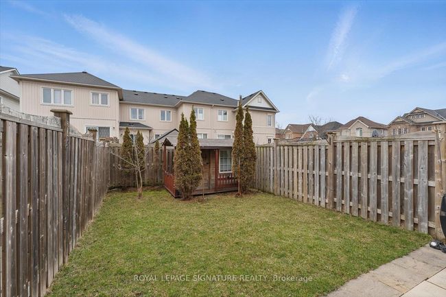 17 Gallimere Crt, House attached with 3 bedrooms, 3 bathrooms and 2 parking in Whitby ON | Image 27