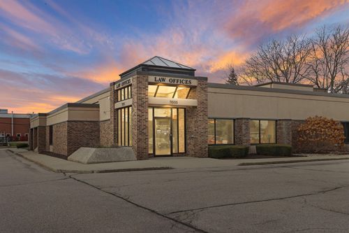 3505 30th Ave, Kenosha, WI, 53144-1650 | Card Image