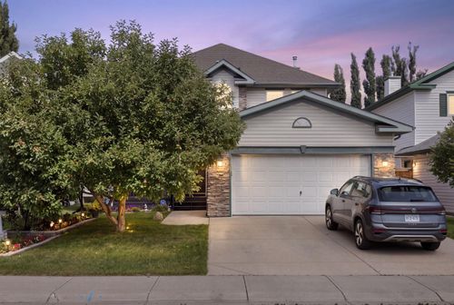 117 Lakeview Shores, House with 5 bedrooms, 4 bathrooms and 4 parking in Chestermere AB | Card Image