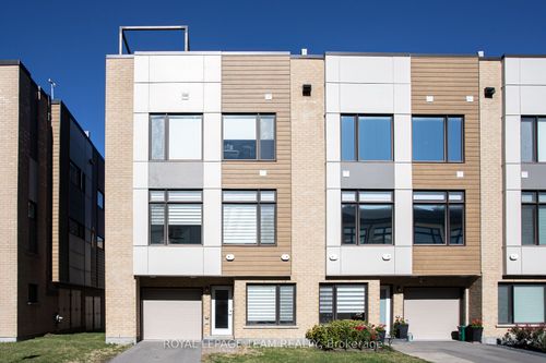 325 Foliage Pvt, Ottawa, ON, K2H0C5 | Card Image