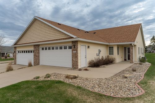2810 Talon Pl Se, Rochester, MN, 55904-6245 | Card Image
