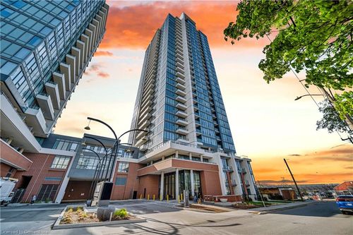 2112-15 Wellington St S, Kitchener, ON, N2G0E4 | Card Image