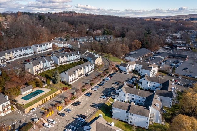 UNIT-34-14 - 55 Mill Plain Rd, Condo with 1 bedrooms, 1 bathrooms and 1 parking in Danbury CT | Image 25