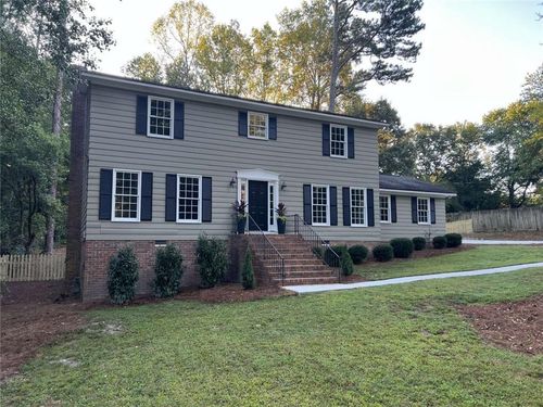 2811 Georgian Ter, Marietta, GA, 30068-3627 | Card Image