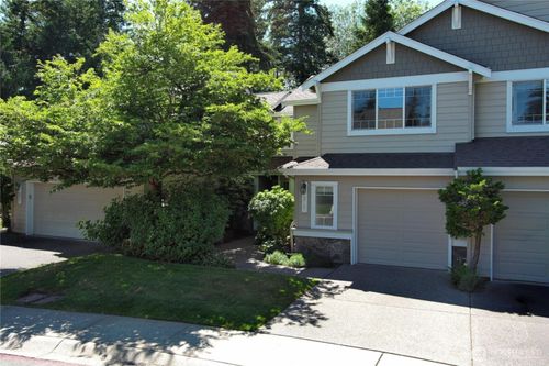 575 Elma Ave Ne, Renton, WA, 98059-4844 | Card Image