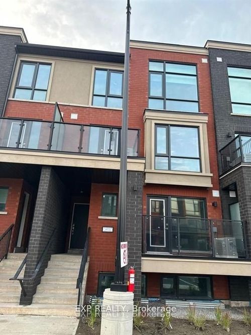 6-165 Veterans Dr, Brampton, ON, L7A5L2 | Card Image