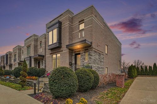 2734 Cleinview Ave, Cincinnati, OH, 45206-1813 | Card Image