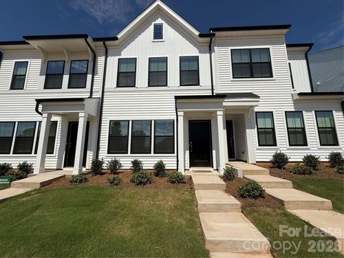 6514 Harlech St, Charlotte, NC, 28269 | Card Image