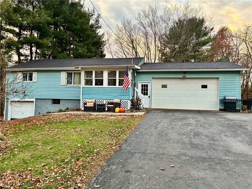 275 Walnut St, Washingtonville, OH, 44490-9737 | Card Image