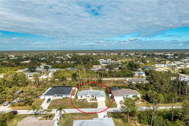 10430 Chablis Ave, House other with 3 bedrooms, 2 bathrooms and null parking in Englewood FL | Image 34