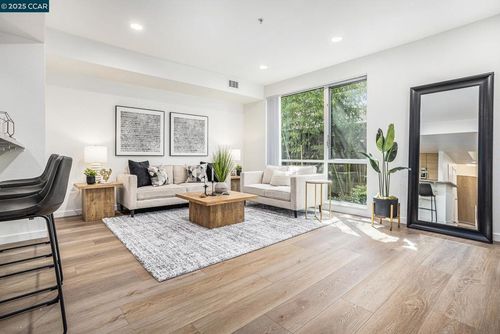 apt-148-1655 N California Blvd, Walnut Creek, CA, 94596-4469 | Card Image