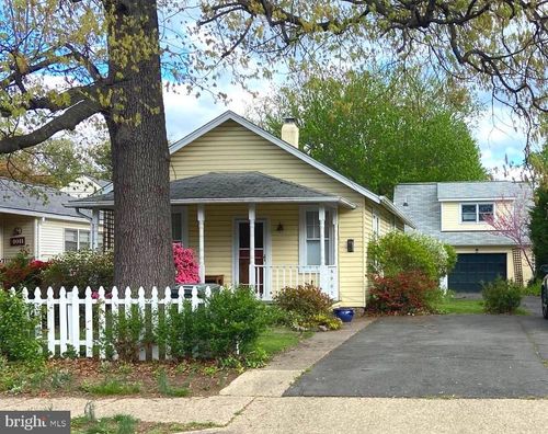 4007 9th St S, ARLINGTON, VA, 22204-1553 | Card Image