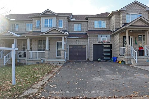 340 Flagstone Way, Newmarket, ON, L3X2R8 | Card Image