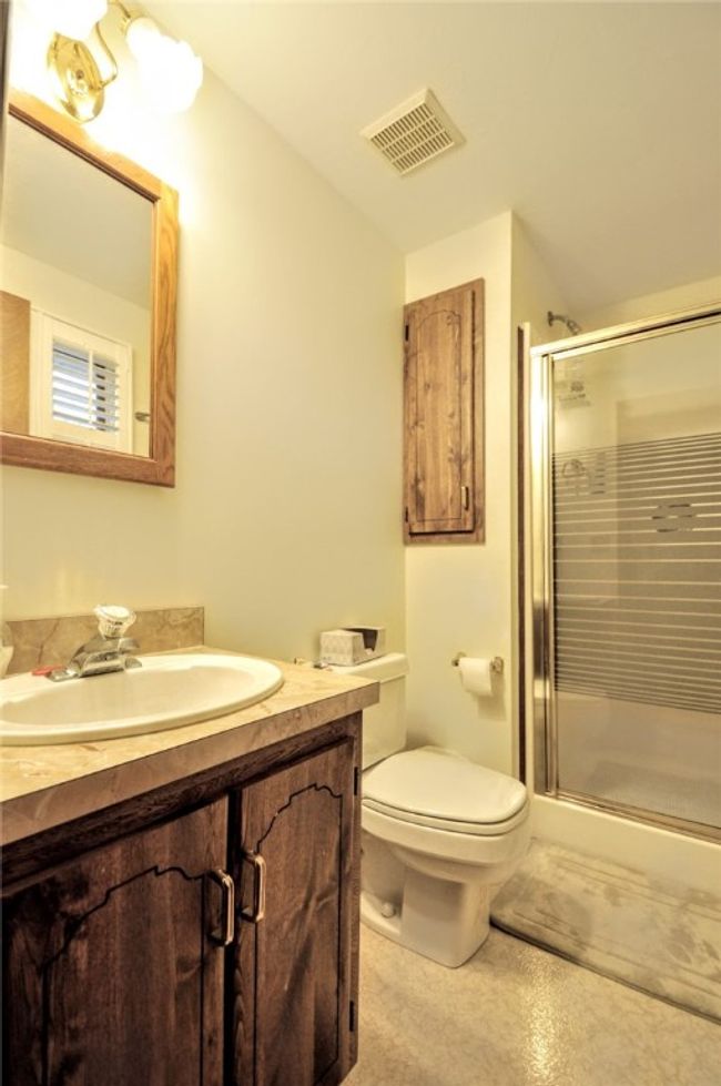 The master bath! | Image 33