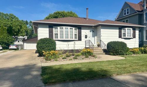 411 1st Ave, Ottawa, IL, 61350-3605 | Card Image