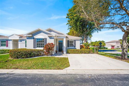 5911 Kelsey Ln, Tamarac, FL, 33321-6337 | Card Image