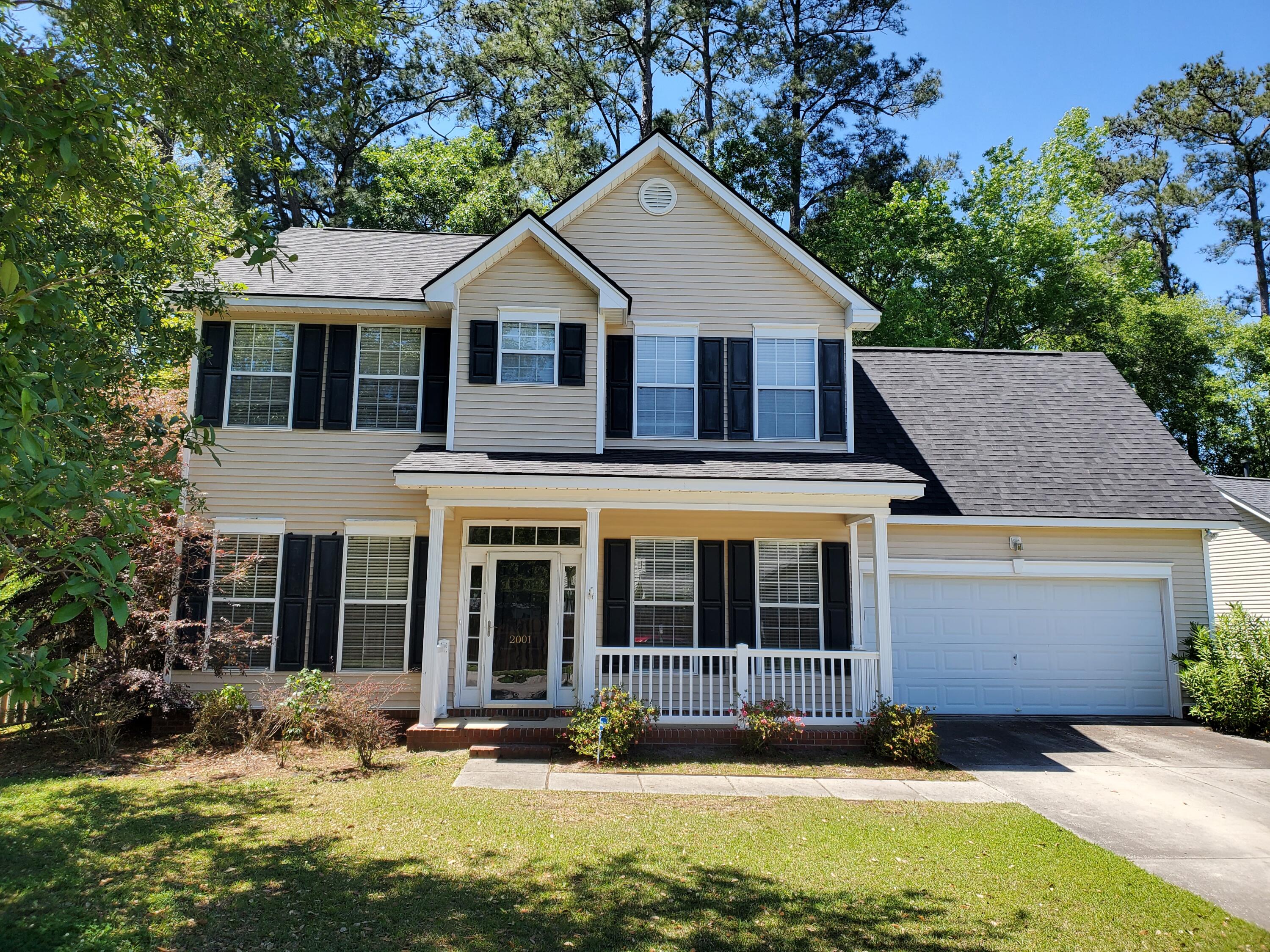 Azalee Ln, Summerville, SC 29483