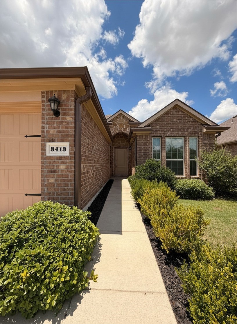 Residential Lease in Little Elm 2