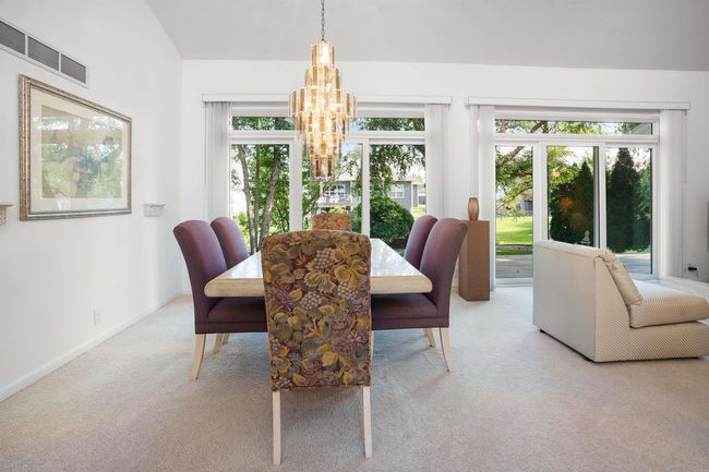 Could be used as a larger living room. | Image 27