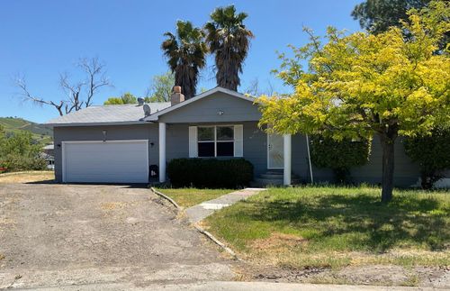 588 Pebble Way, Clearlake Oaks, CA, 95423 | Card Image