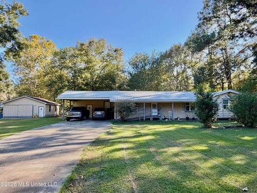 54 Sam Mitchell Rd, Picayune, MS, 39466-7984 | Card Image