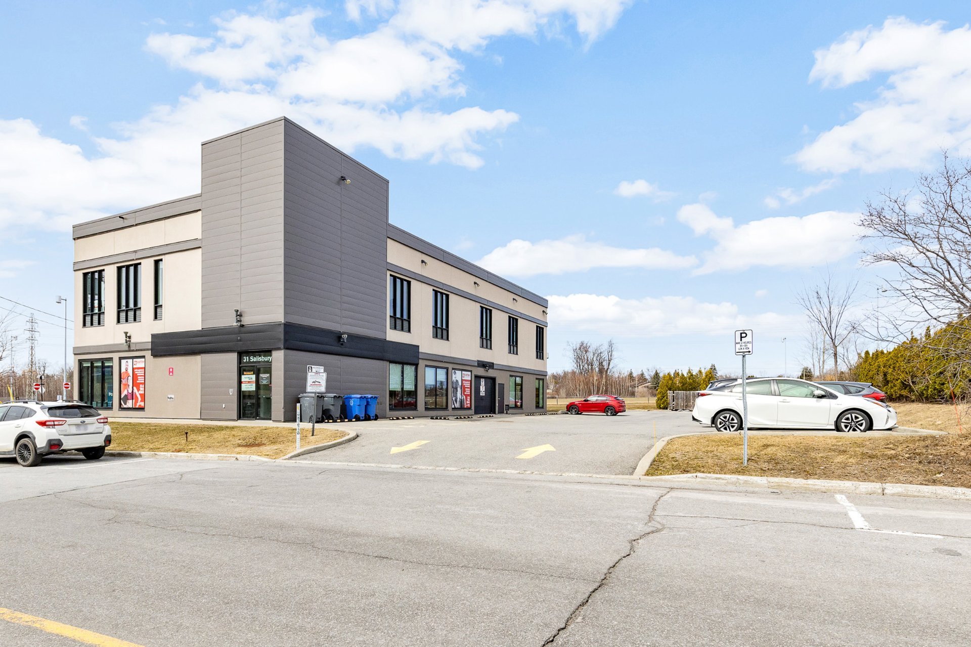 Commercial Lease in Pointe-Claire
