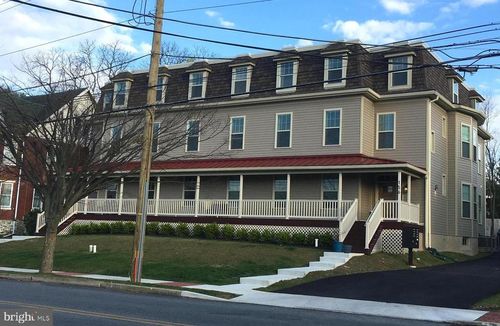 154 W King St, MALVERN, PA, 19355-2412 | Card Image