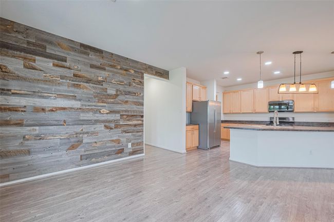 3215 Laurel Bend Ln, House other with 4 bedrooms, 3 bathrooms and 2 parking in Pearland TX | Image 12