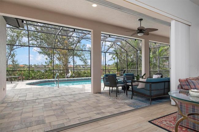 Pocket sliders in great room to lanai/pool | Image 8