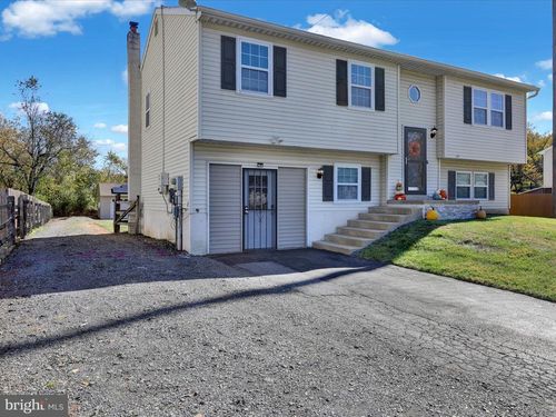 345 Owens Pl, Birdsboro, PA, 19508-9100 | Card Image
