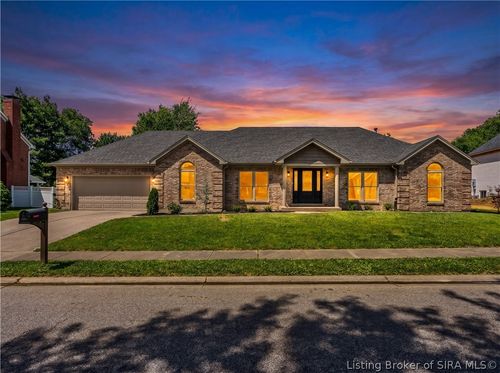 2305 Elk Pointe Blvd, Jeffersonville, IN, 47130-6732 | Card Image