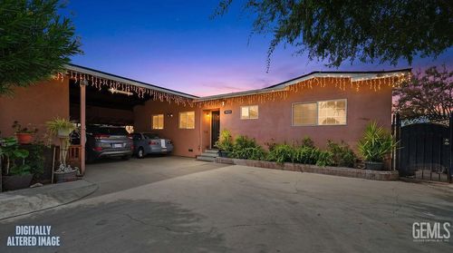 1625 16th Pl, Delano, CA, 93215-1502 | Card Image