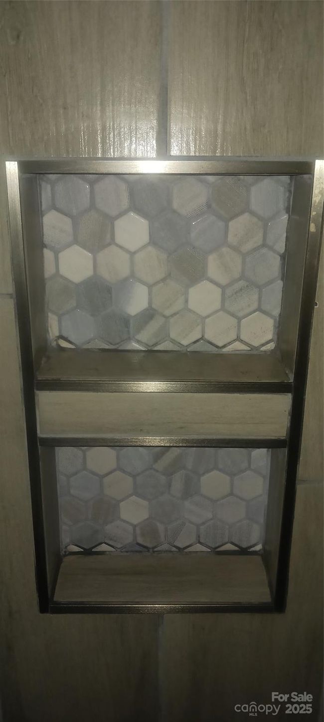 Shower Niche | Image 30