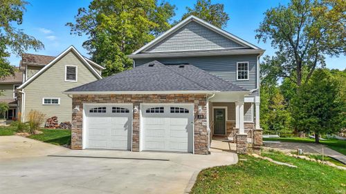 200 Lane 200e Lake James, Angola, IN, 46703-8564 | Card Image