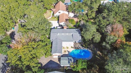 16 Mclane Rd, Gulf Breeze, FL, 32561-4164 | Card Image