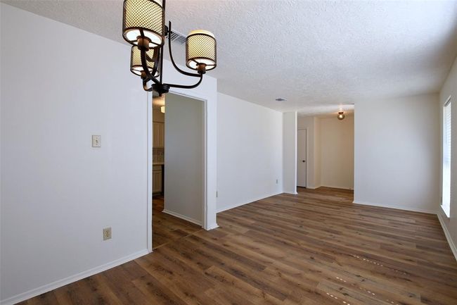 18811 Pine Trace Ct, House other with 3 bedrooms, 2 bathrooms and 2 parking in Humble TX | Image 7