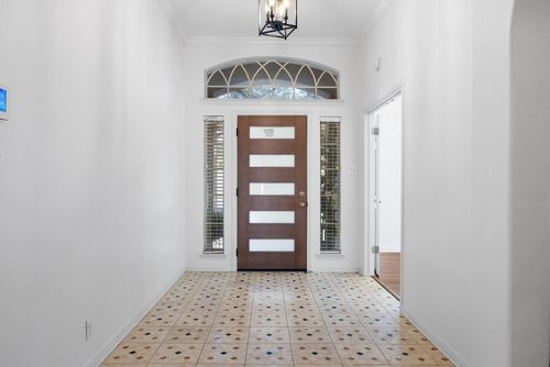 7124 Quimper Ln, Austin, TX, 78749-1949 | Card Image