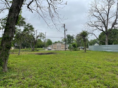 8202 Wileyvale Rd, Houston, TX, 77016-5818 | Card Image