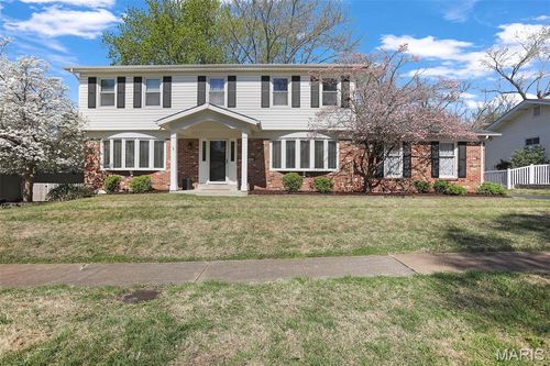 12953 Mayerling Dr, Saint Louis, MO, 63146-3601 | Card Image