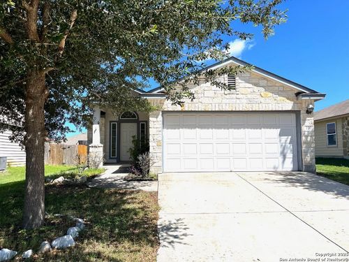 777 Great Oaks Dr, New Braunfels, TX, 78130-2010 | Card Image