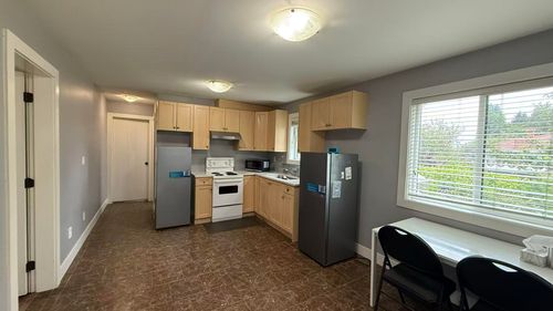 garden-suite-7835 1st St, Burnaby, BC, V3N0C9 | Card Image