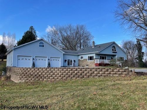 1912 Bunner Ridge Rd, Fairmont, WV, 26554-6210 | Card Image