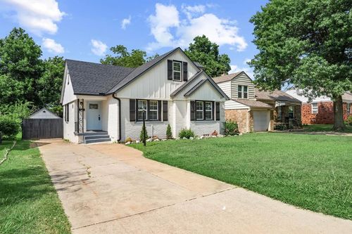 2525 Nw 32nd St, Oklahoma City, OK, 73112-7652 | Card Image