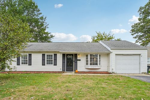 343 Amesbury Dr, Gahanna, OH, 43230-2342 | Card Image