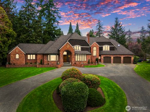 21934 Ne 140th Way, Woodinville, WA, 98077-7296 | Card Image