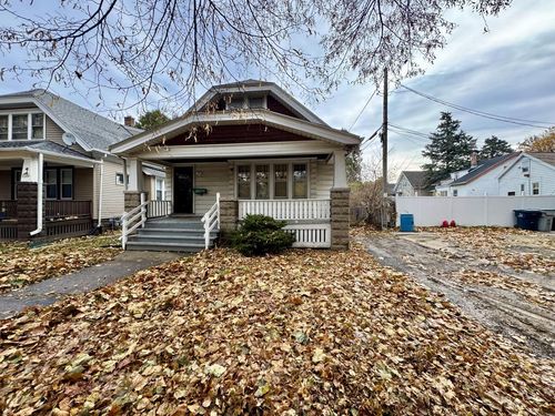 3718 N 18th Street, Milwaukee, WI, 53206 | Card Image