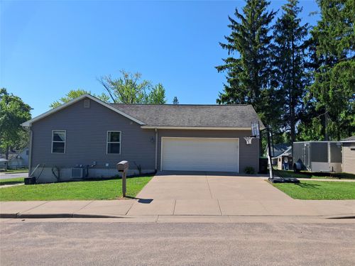 249 N Franklin St, Stanley, WI, 54768-1309 | Card Image