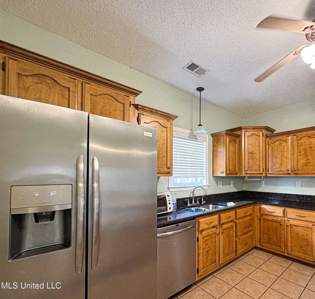 Stone Cross Kitchen 1 | Image 25