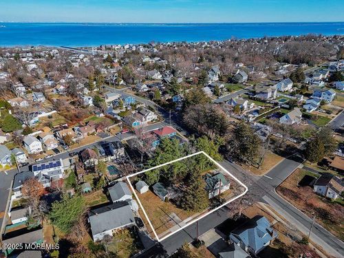 49-4749 Appleton Ave, Leonardo, NJ, 07737-1232 | Card Image