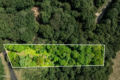 32 Lakeridge Dr, Butler, TN, 37640 | Card Image